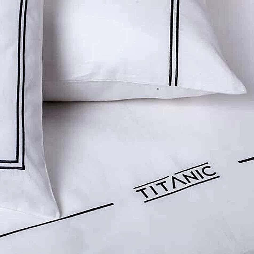 Titanic (120 Tel)